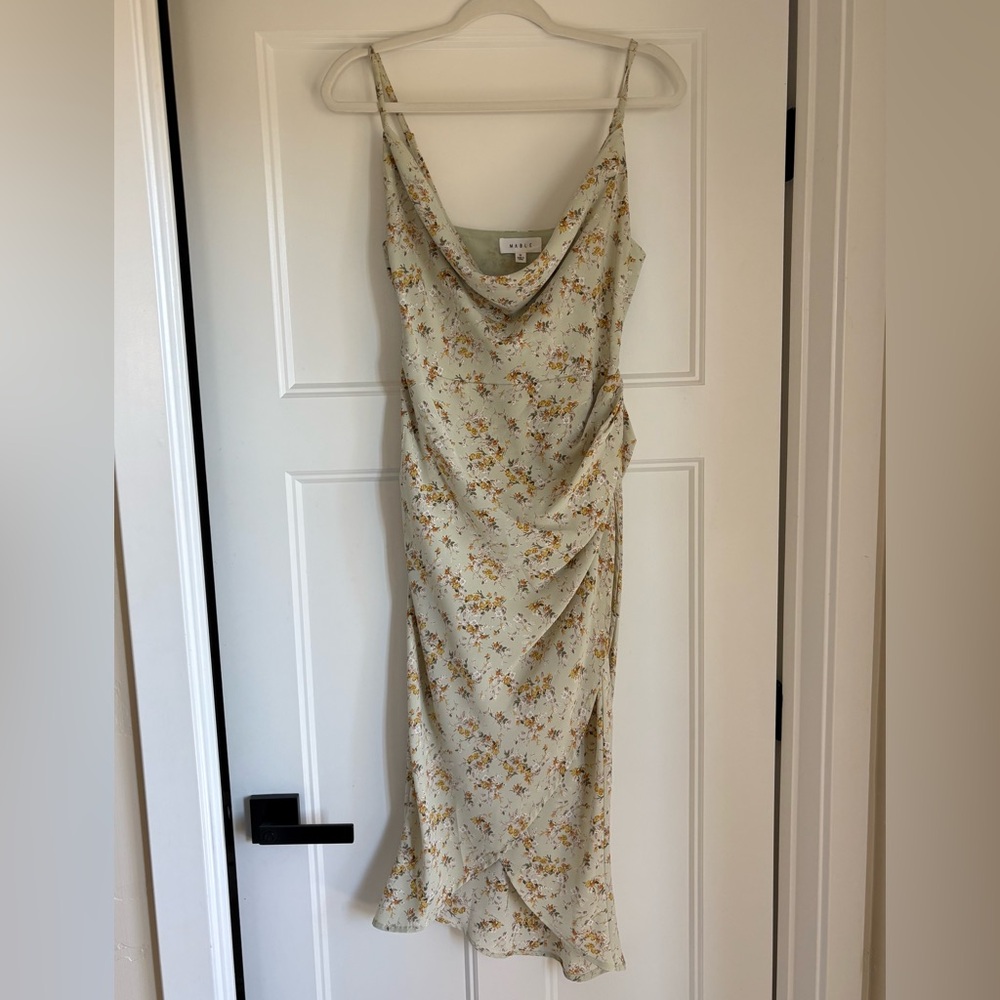 Floral Midi Dress light green with flowers